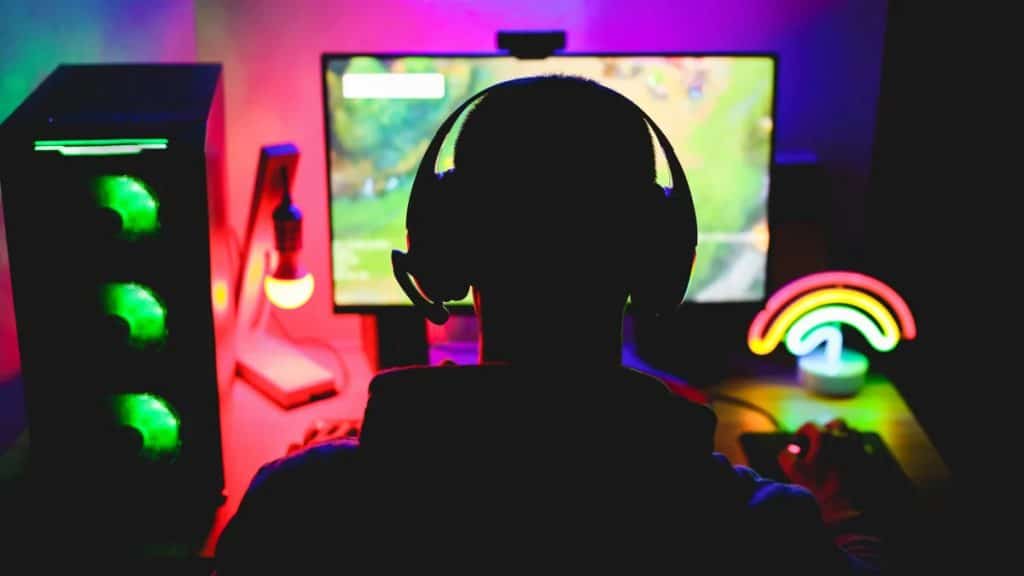 Is it hard to make money on Twitch