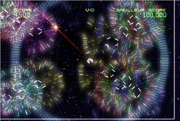 Geometry Wars Galaxies Single-player and Multiplayer Modes