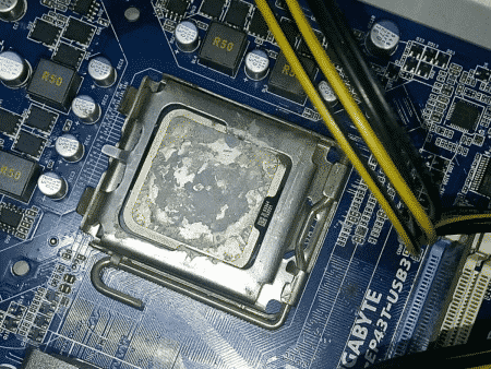 How to Remove Thermal Paste