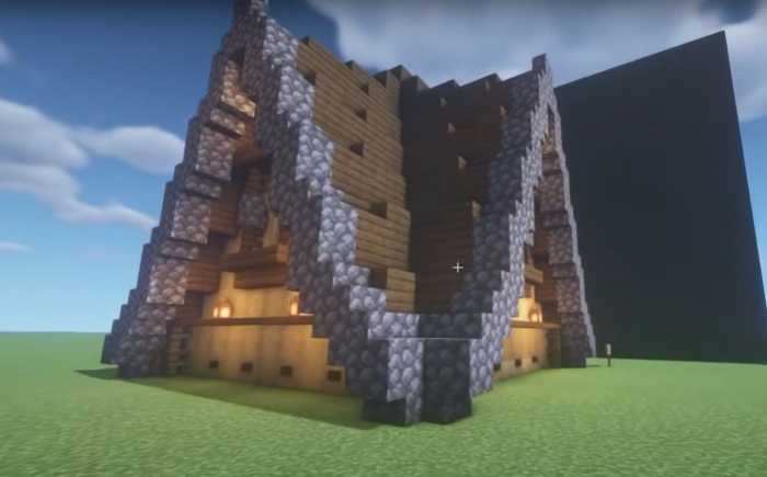 4 Faces Triangle Roof