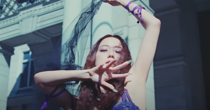 BLACKPINK’s Jisoo Sets Multiple Records with Solo Debut