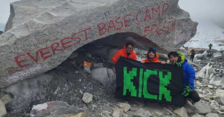 Ice Poseidon plants Kick flag on Mount Everest (1)