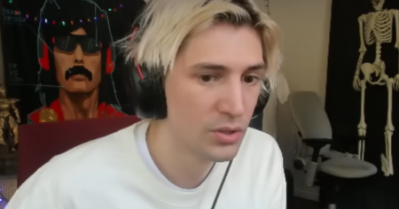 xQc Abruptly Ends Twitch Stream, Leaving Fans Concerned: ‘Something’s Wrong’ xQc leaves Twitch Stream